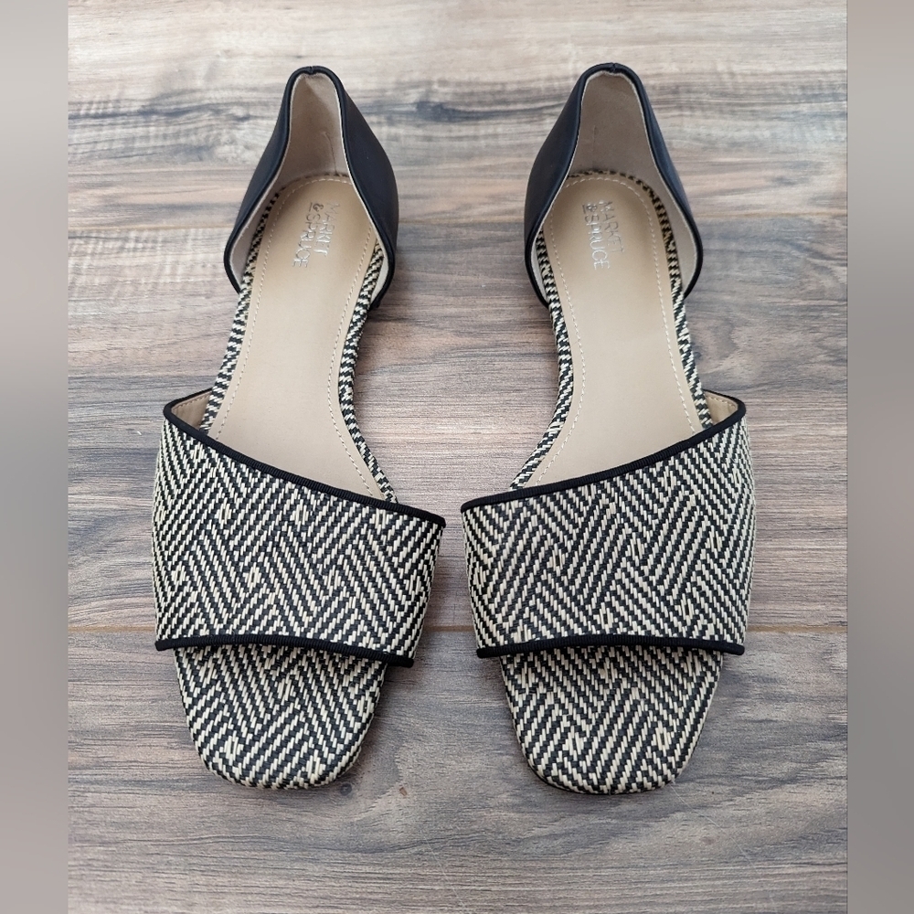 Market & Spruce Women's Shoes. Size 8.5 Women's Slides. Like New.